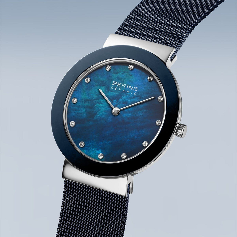 Наручные часы Bering 11435-387