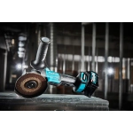 Угловая шлифовальная машина с диском 125 мм XGT® Makita GA013GU101