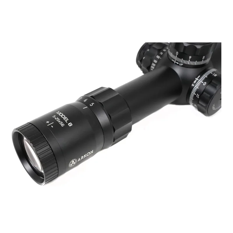Оптический прицел ARKON Model B 5-25х56 / Аркон Модель Б 5 25 56 - крупный план окуляра и кольца кратности
