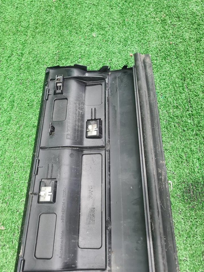 Накладка двери задняя Porsche Cayenne 2 958 10-18
