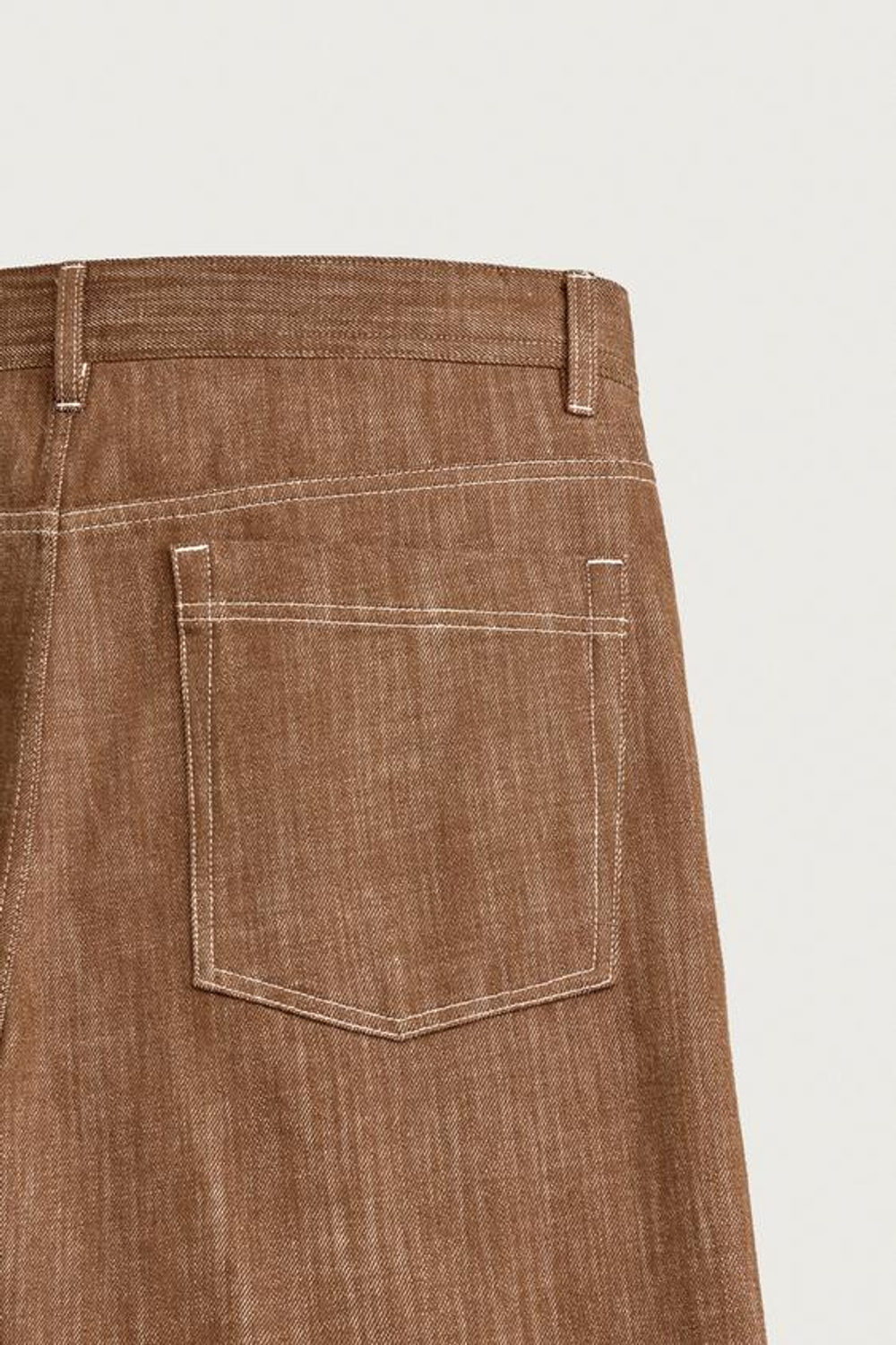 ZARA БРЮКИ RELAXED FIT С КОНТРАСТНОЙ ПРОСТРОЧКОЙ, ТЕМНЫЙ ЧЕРЕПИЧНЫЙ