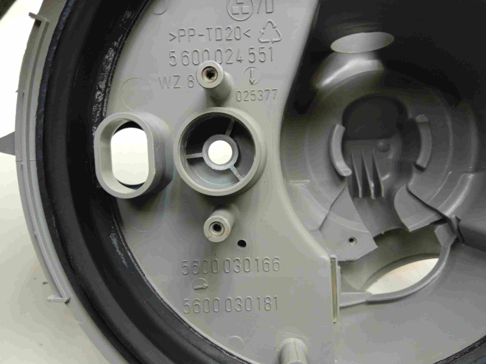 SGV57T13EU/05 ктп23 Чаша поддона для посудомоечной машины Bosch 5600030166 б/у