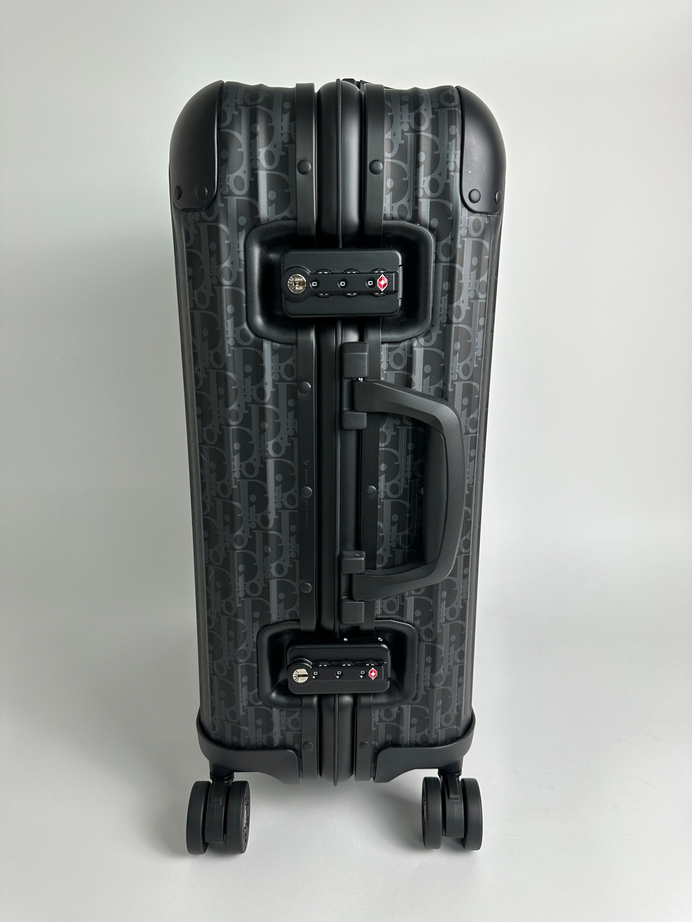 Чемодан для ручной клади Dior and Rimowa