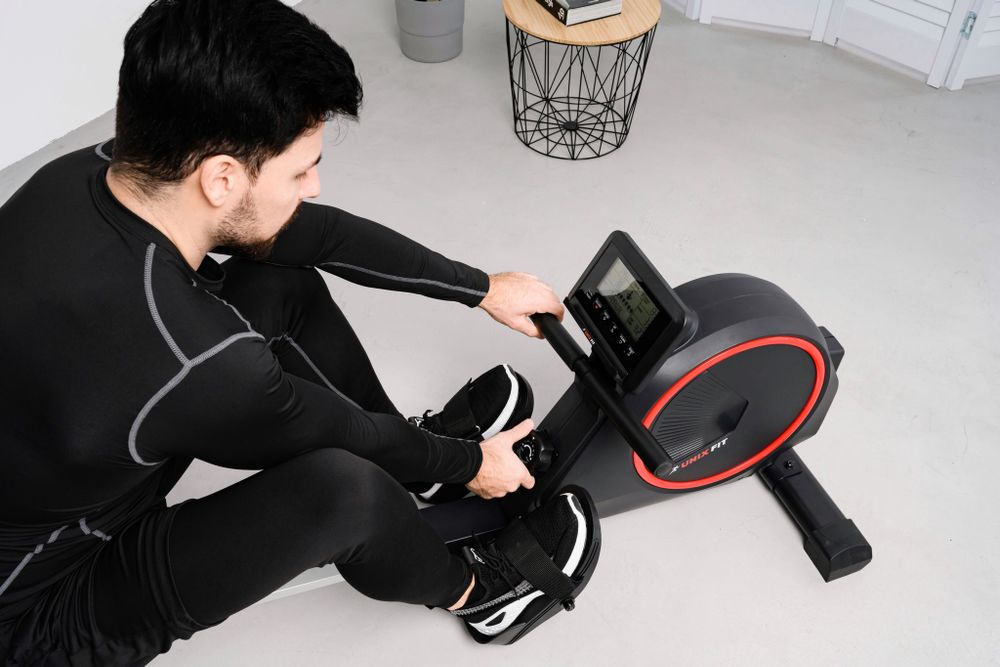 Гребной тренажер UNIX Fit механическая нагрузка / Techno Rower 410