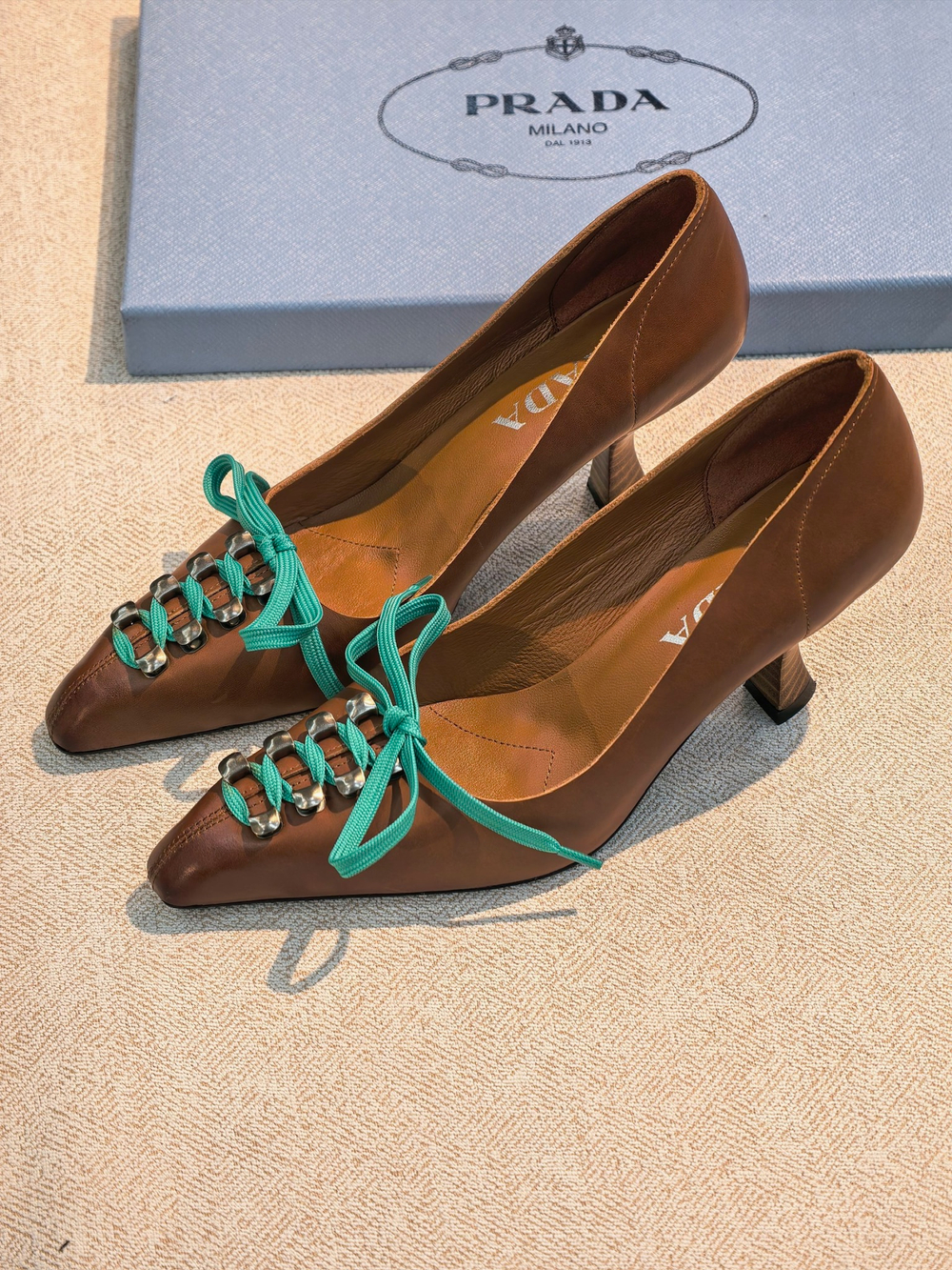 Туфли Prada