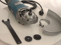 УШМ MAKITA 9069 2000Вт 6600об/мин 230мм в коробке(9069)