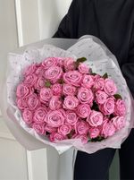 Гранд-букет из фиолетовых роз