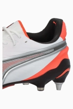 Бутсы Puma King Ultimate MxSG - белый