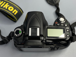 Nikon D90