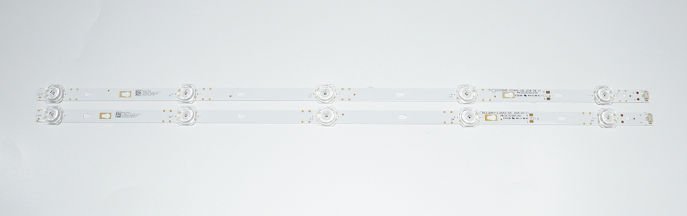 LED32D05-ZC26AG-02 30332005210E комплект 2шт.