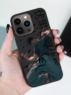 Чехол на iPhone 15 Pro с принтом