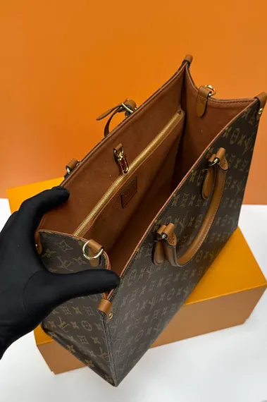 Сумка Louis Vuitton On The Go MM (35 x 27 x 14 см)