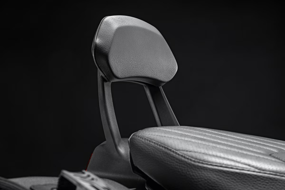 96782121AA DUCATI PASSENGER REAR BACKREST (DVL V4)