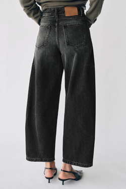 ZARA ДЖИНСЫ BALLOON ANKLE-LENGTH СО СРЕДНЕЙ ПОСАДКОЙ И ЦВЕТОЧНЫМ ПРИНТОМ — ZW COLLECTION, ЧЕРНЫЙ