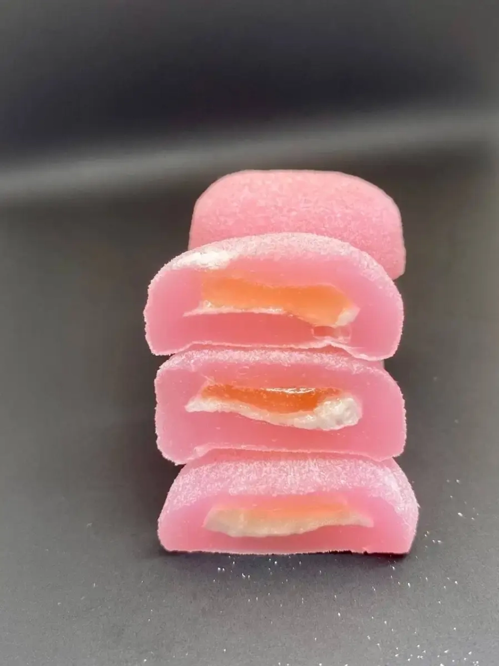 Пирожное (Mochi) со вкусом клубники,Рисовый десерт