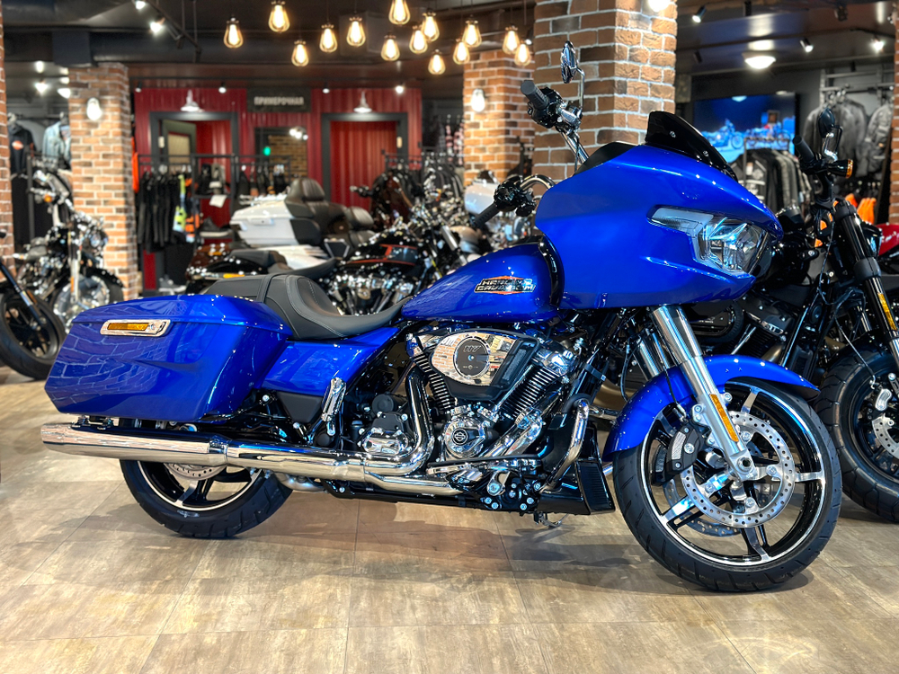 Harley-Davidson Road Glide, 2024 BLUE BURST/CHROME Trim