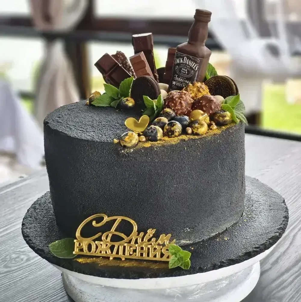 Шоколадная фигурка "Бутылка с сахарной этикеткой"