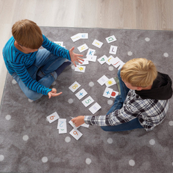 IKEA UNDERHÅLLA  (ИКЕА УНДЕРХОЛЛА)  -  Карточки с буквами, цифрами и знаками, 64 шт.