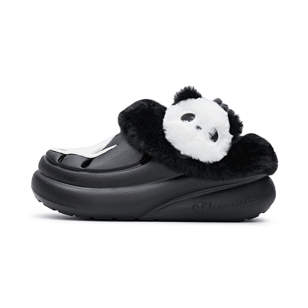 Champion Closed Toe Slippers Women"s Black/Milk White