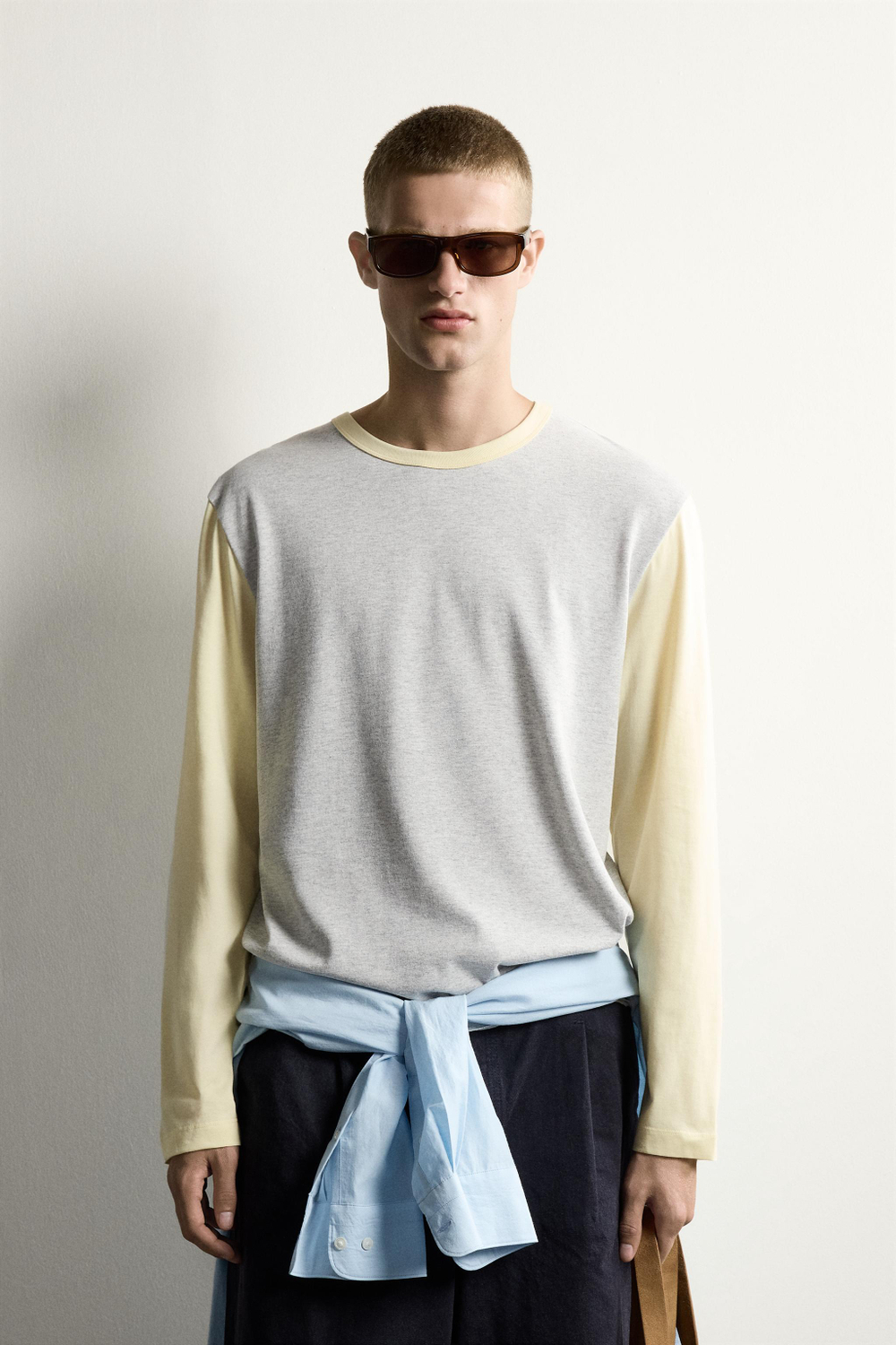 ФУТБОЛКА RELAXED FIT COLOR BLOCK — ZARA