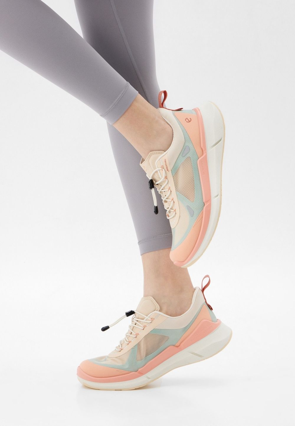 Кроссовки женские ECCO BIOM 2.2 W