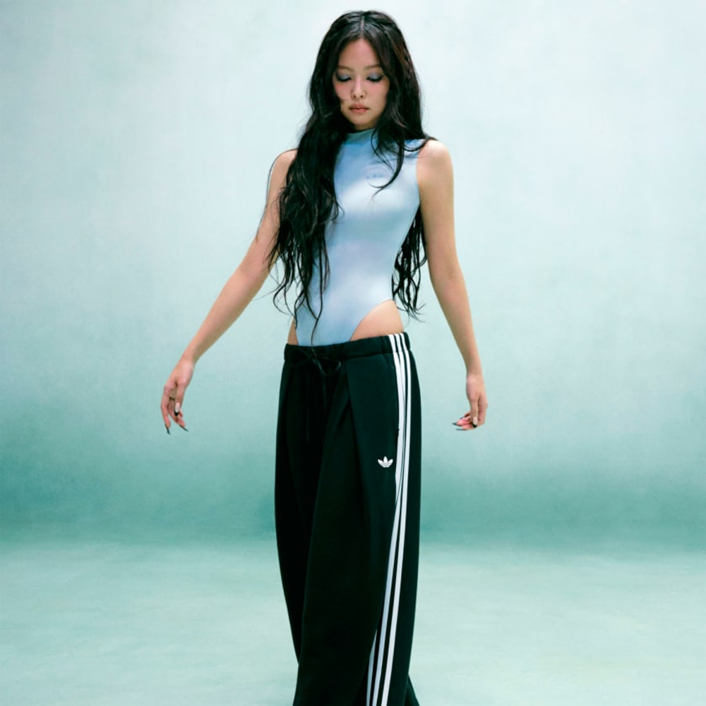 Спортивные брюки Adidas Originals от Дженни с плиссировкой - Adidas