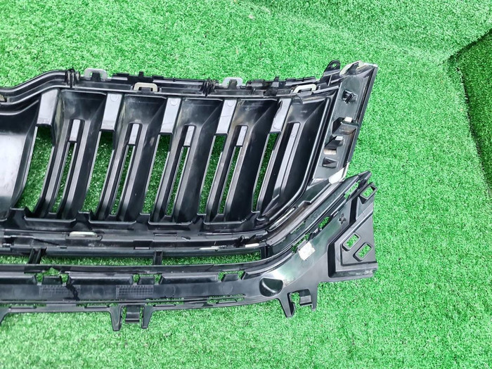 Решетка радиатора Skoda Kodiaq (2016-2022)