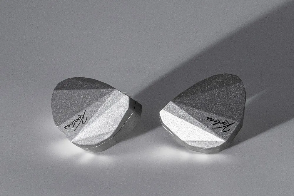 MoonDrop Kadenz (серый) проводные внутриканальные наушники