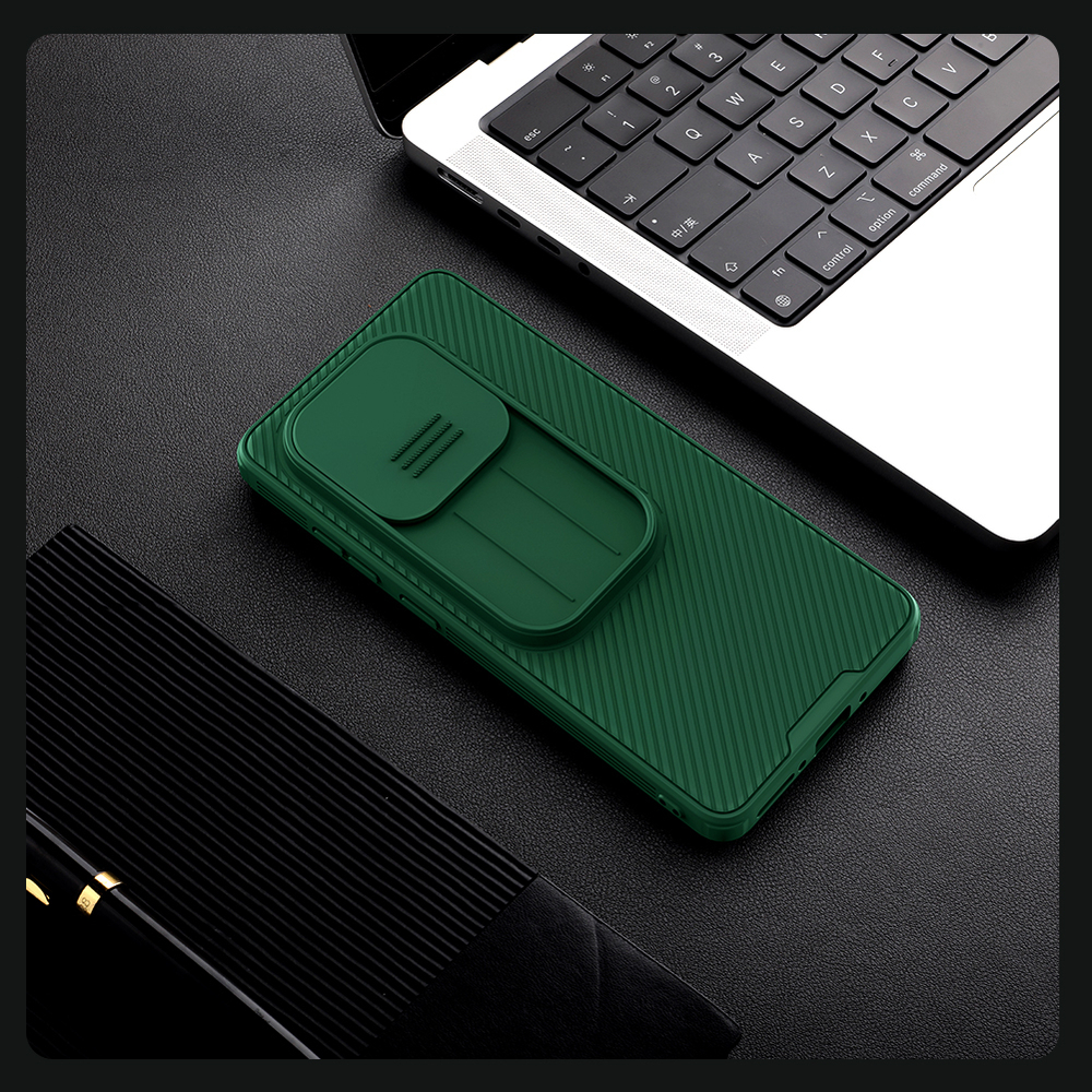Чехол зеленого цвета (Dark Green) с защитной шторкой для камеры от Nillkin на OnePlus 13R, OnePlus Ace 5 и 5 Pro, серия CamShield Pro Case