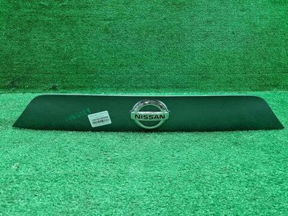 Накладка крышки багажника Nissan Qashqai J11 13-23