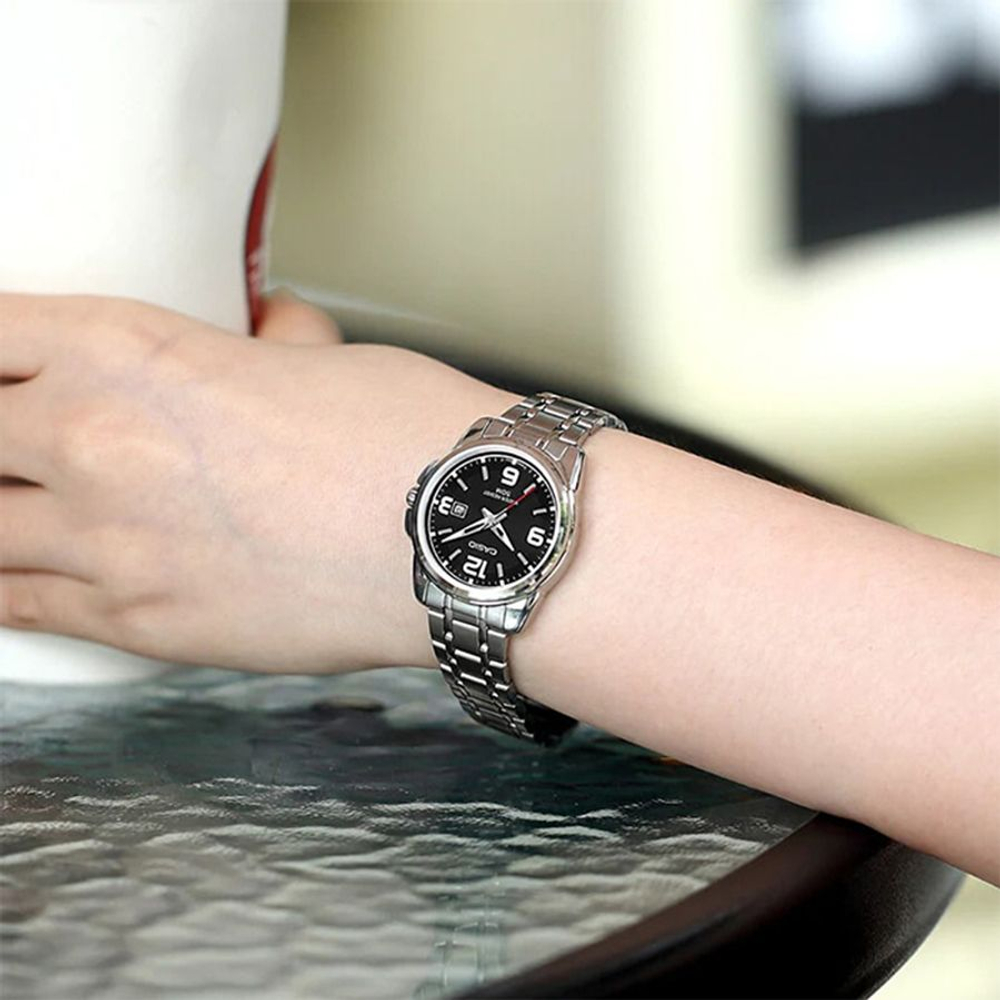 Женские наручные часы Casio Vintage LTP-1314D-1A