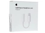Переходник Apple MMX62ZM/A Lightning - jack 3.5 мм белый