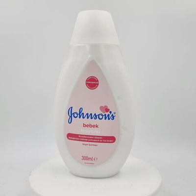 Детский лосьон JOHNSON'S 300 мл (Италия)