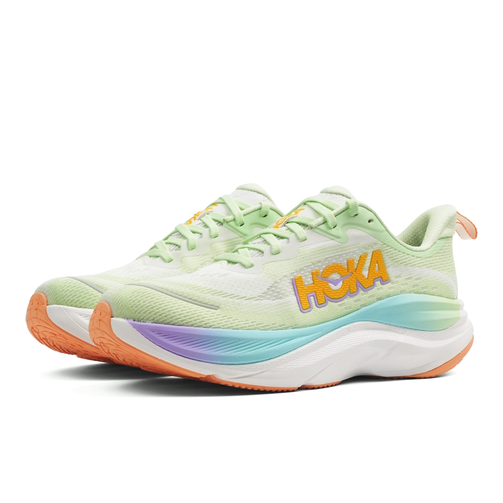 Кроссовки женские Hoka Skyflow