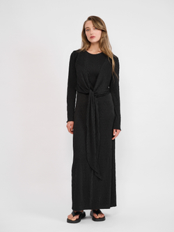 ПЛАТЬЕ MAXI ЧЕРНОГО ЦВЕТА