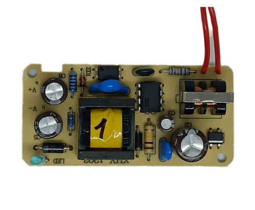 Блок питания 12V 1A 12ВТ открытый на плате