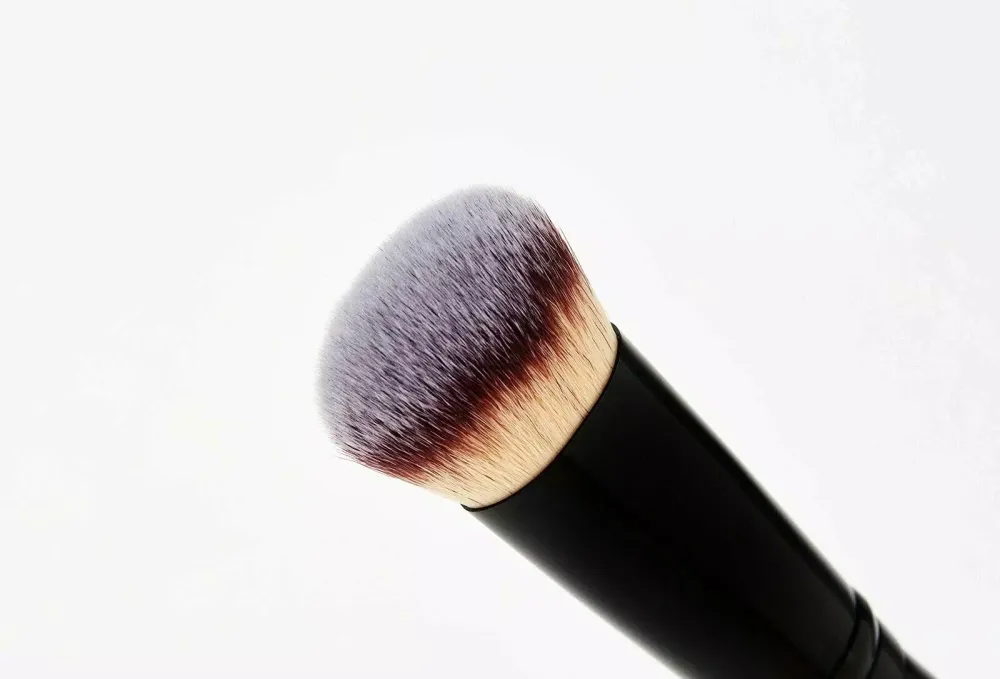 Кисть косметическая для тональной основы RELOUIS PRO Foundation Brush №3