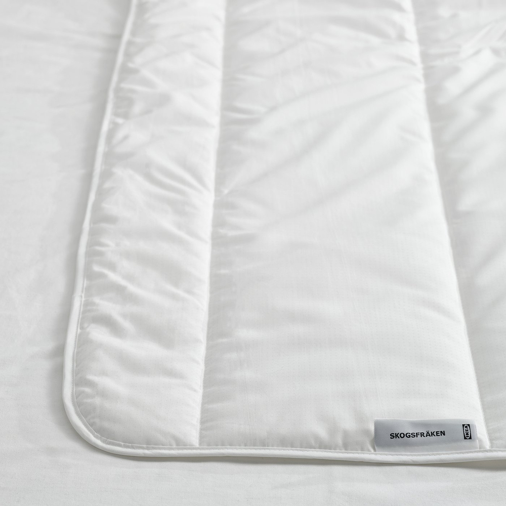 IKEA SKOGSFRÄKEN  (ИКЕА СКОГСФРЭКЕН)  -  Одеяло, лёгкое тёплое 150х200 см