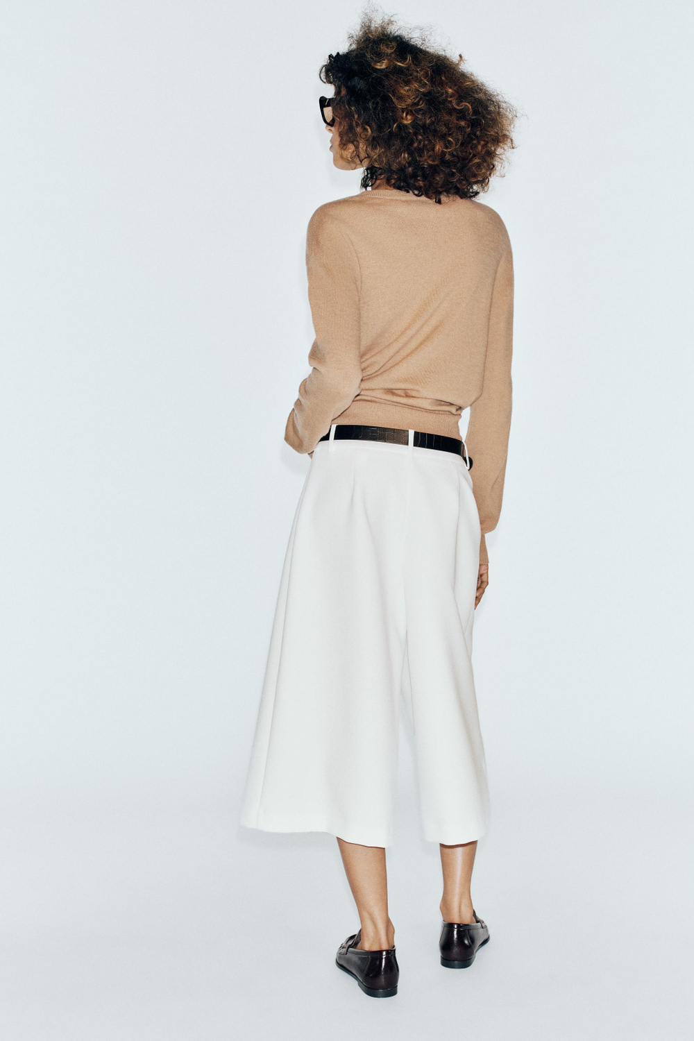 ДЛИННЫЕ ШОРТЫ С РЕМНЕМ — ZARA