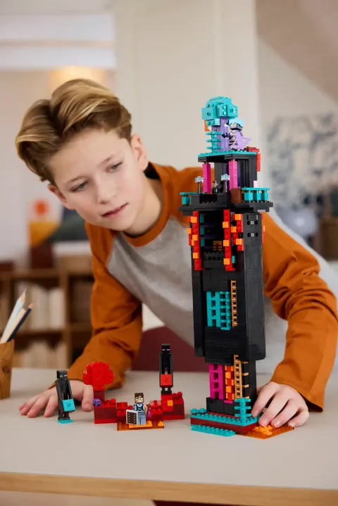 Конструктор LEGO Minecraft 21279 Башня Эндермана