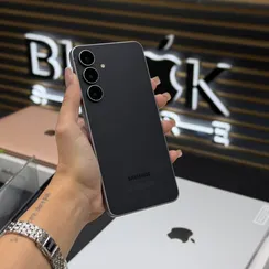 Б/У Телефон Samsung Galaxy S25 FE 8/256 Jetblack (R5GYC0LAE)