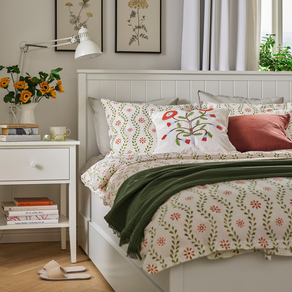 IKEA FYRISVIDE  (ИКЕА ФИРИСВИДЕ)  -  Пододеяльник и наволочка - белый/цветочный узор 150х200/50х60 см