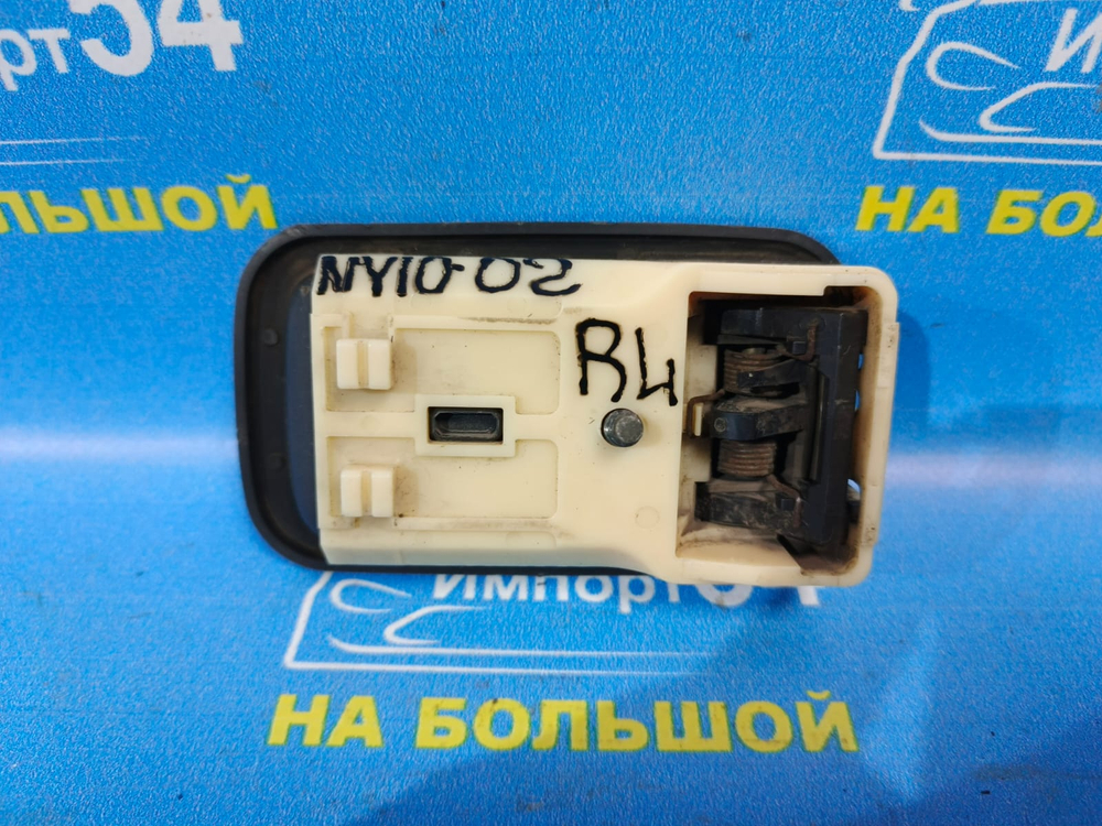 Ручка двери задней левой салонная NISSAN WINGROAD 1996