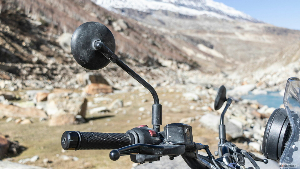 Royal Enfield Himalayan 450 Kamet White (Premium) (бескамерные шины)