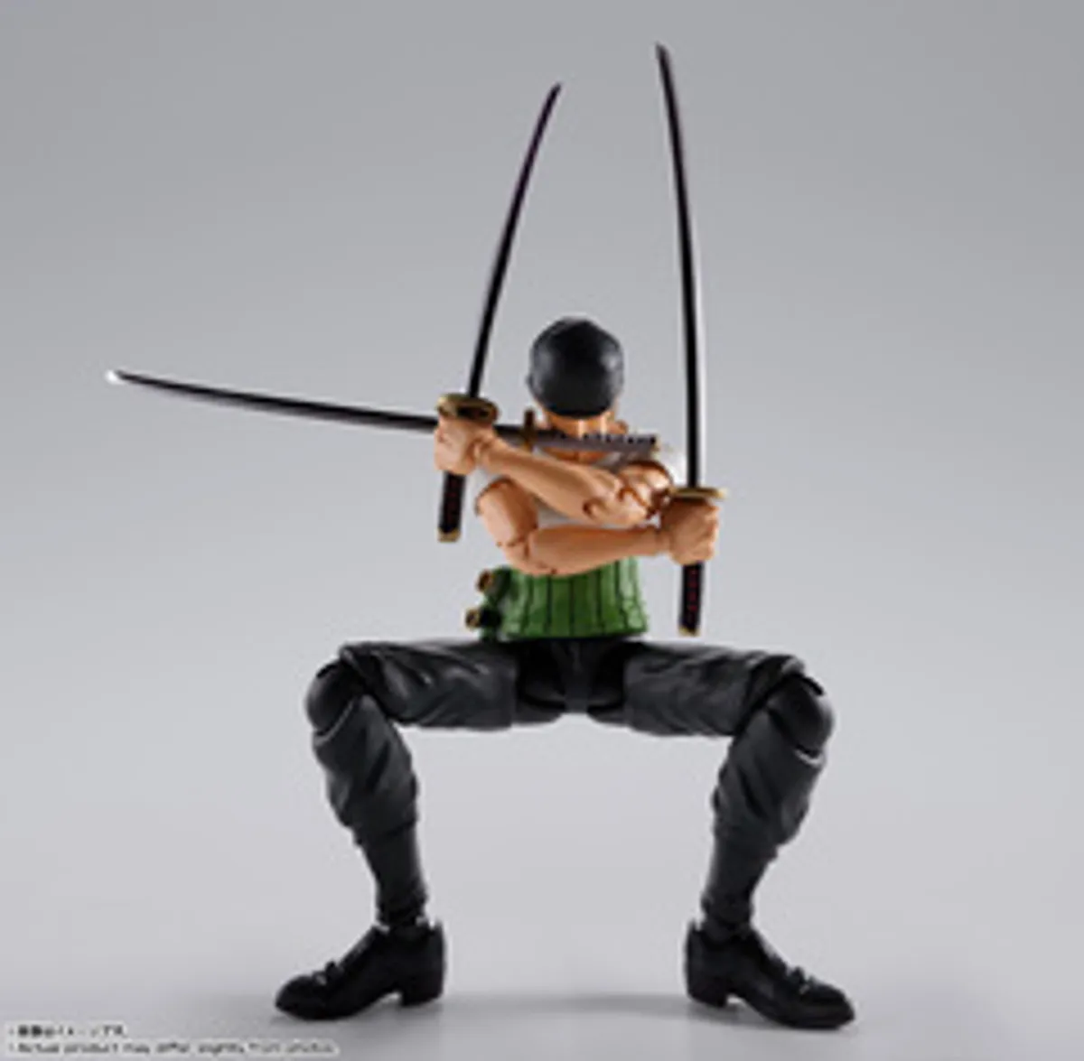 Фигурка S.H.Figuarts One Piece: Roronoa Zoro (Romance Dawn)