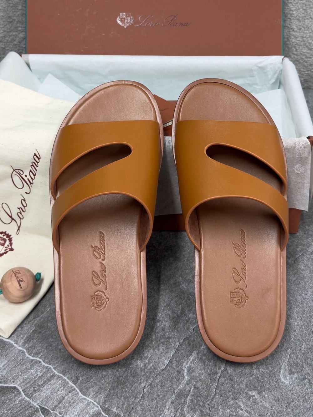 Шлепанцы Loro Piana