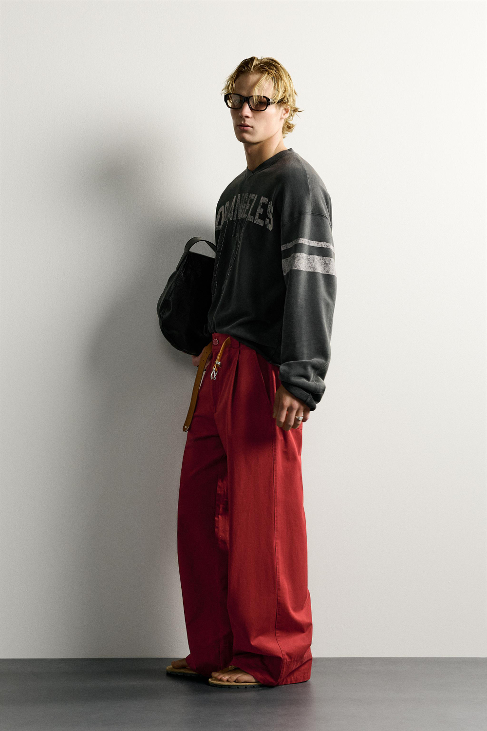 БРЮКИ WIDE-LEG СО СКЛАДКАМИ — ZARA · 1437/398