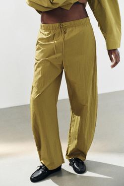 ZARA БРЮКИ BALLOON ИЗ ТЕХНИЧНОЙ ТКАНИ, ГОРЧИЧНЫЙ