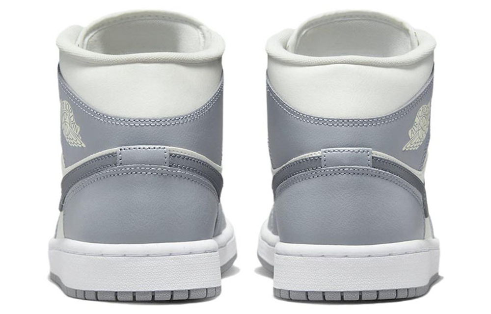 Air Jordan 1 Mid 'Stealth' Women's