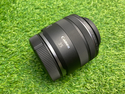 Canon RF 35mm 1.8 Macro IS STM